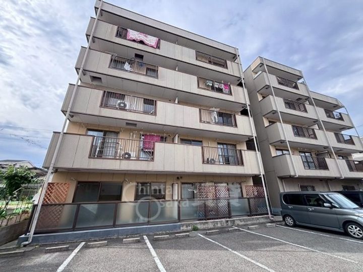 エクセル樋下の外観