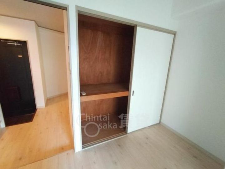 ビューラー山手の内装