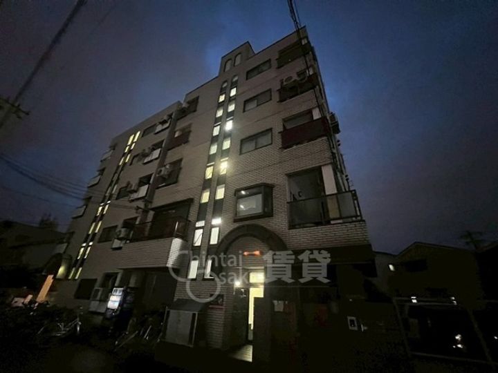 大阪府大阪市東淀川区菅原4丁目の賃貸マンションの外観