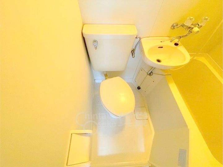 大阪府大阪市淀川区西中島2丁目の賃貸マンションの内装