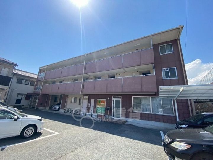 大阪府吹田市山田東4丁目の賃貸マンションの外観