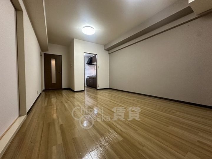 グランデパイースの居間