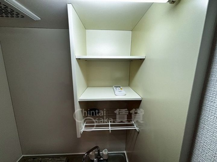 大阪府茨木市水尾4丁目の賃貸マンションの内装