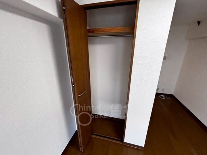 大阪府茨木市水尾4丁目の賃貸マンションの内装