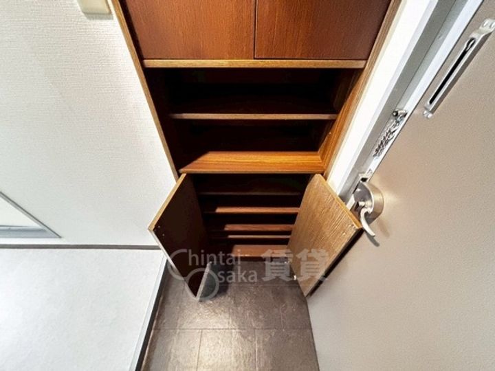 大阪府茨木市水尾4丁目の賃貸マンションの内装