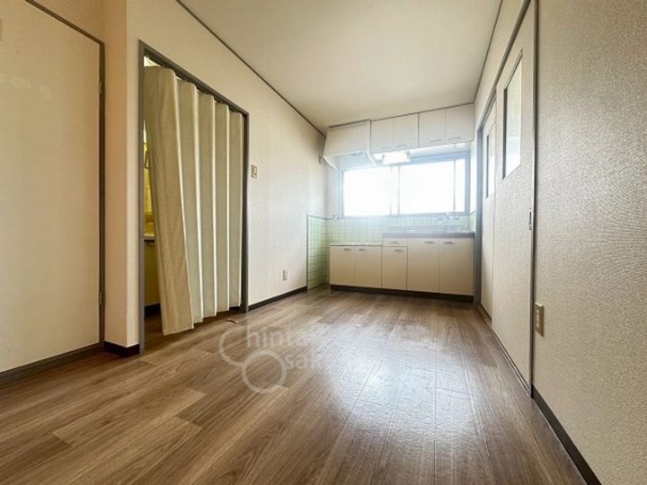 ホワイトハウス小柳の居間