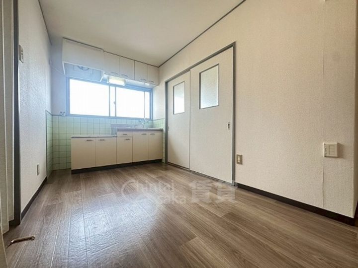 ホワイトハウス小柳の居間