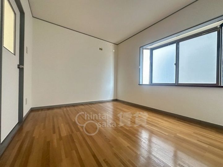 ホワイトハウス小柳の居間