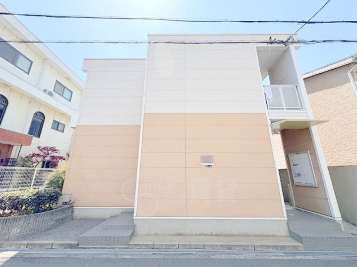 レオパレスタケナカの外観