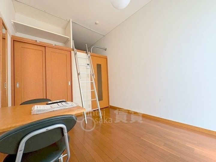 レオパレスタケナカの居間