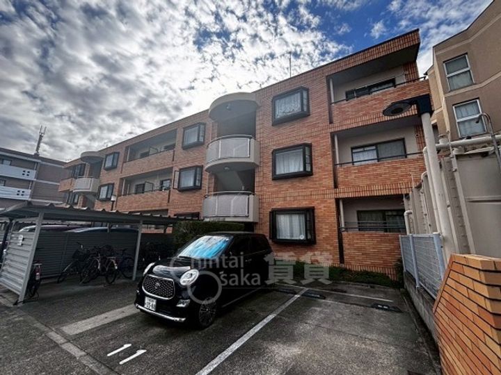 リベルテ美奈原の外観