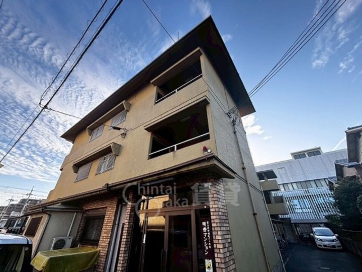 明香マンションの外観