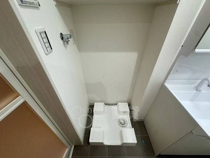 大阪府摂津市正雀2丁目の賃貸アパートの内装