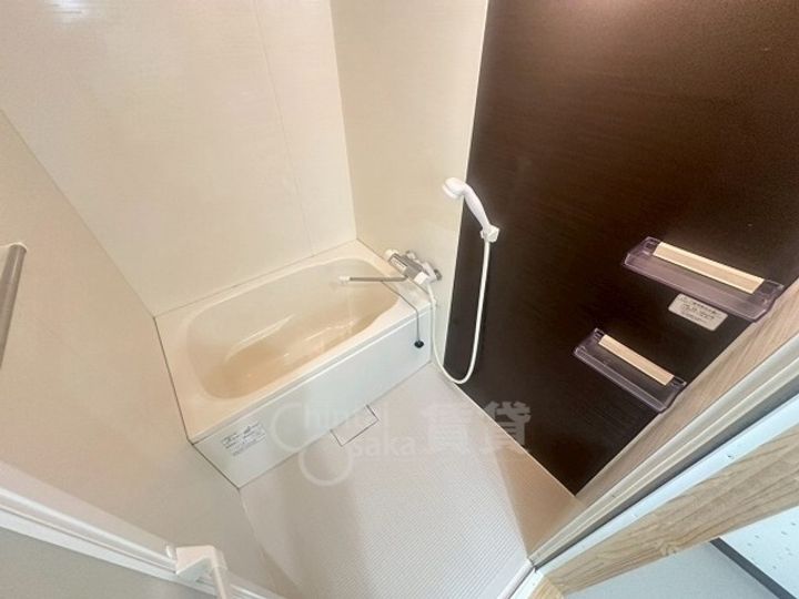 大阪府摂津市千里丘3丁目の賃貸マンションの風呂