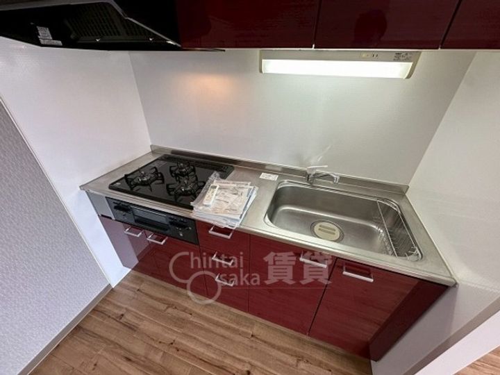 大阪府摂津市千里丘3丁目の賃貸マンションのキッチン