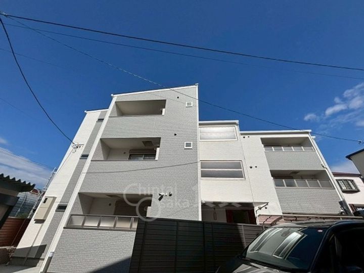 クリエオーレ原町の外観