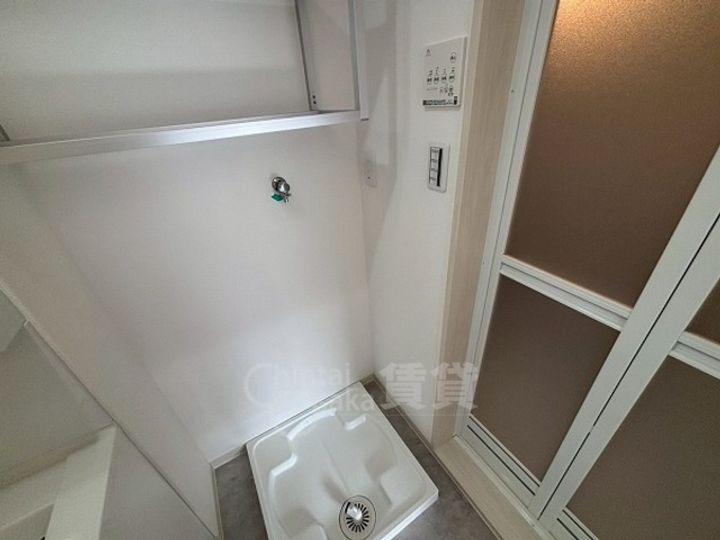 大阪府吹田市原町3丁目の賃貸アパートの内装