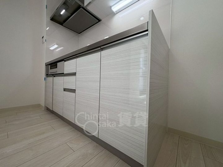 大阪府吹田市原町3丁目の賃貸アパートのキッチン