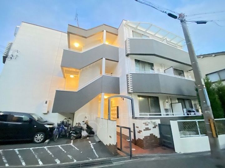 リヴネストの外観