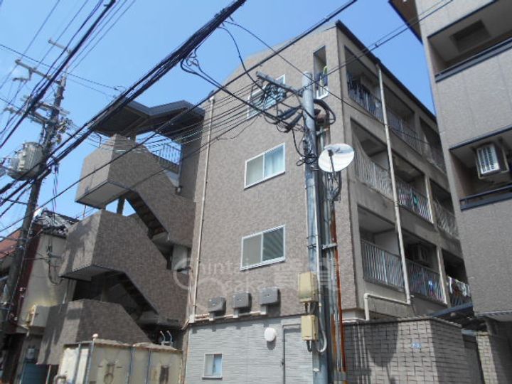 大阪府茨木市宮元町の賃貸マンションの外観