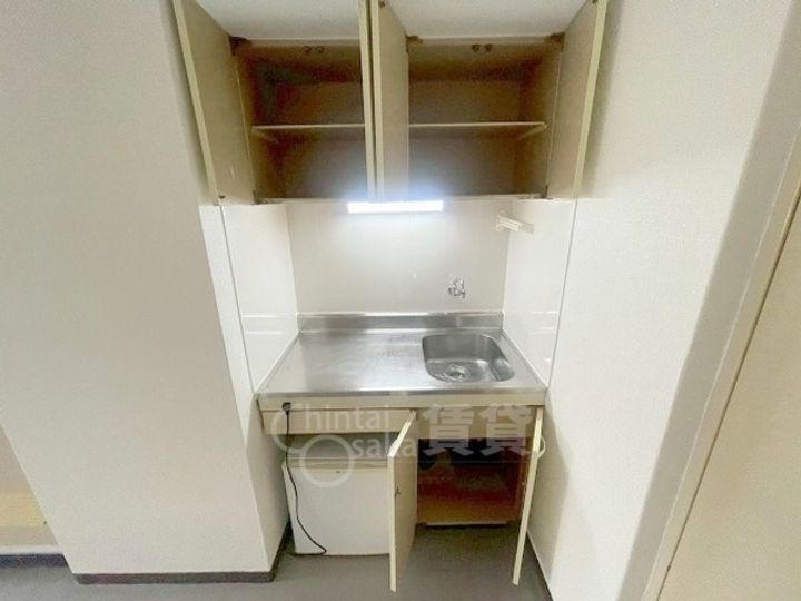 大阪府大阪市東淀川区東中島1丁目の賃貸マンションのキッチン