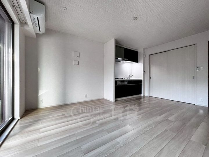 ジェルメ アンジュ メゾンの居間