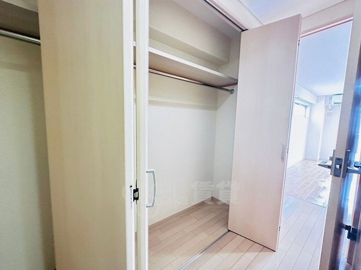 大阪府吹田市南吹田3丁目の賃貸マンションの内装