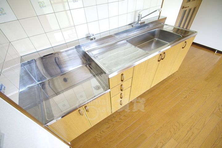 大阪府吹田市桃山台5丁目の賃貸マンションのキッチン