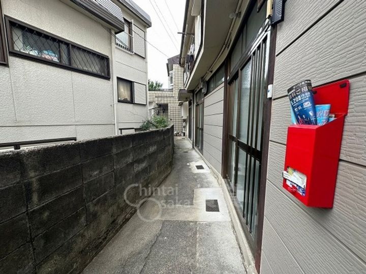 西野文化の玄関