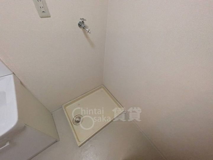 大阪府茨木市東太田1丁目の賃貸マンションの内装