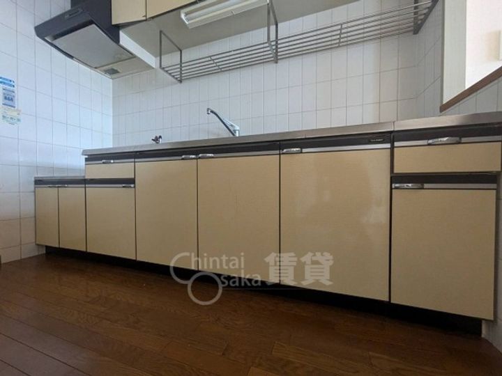 大阪府茨木市東太田1丁目の賃貸マンションのキッチン