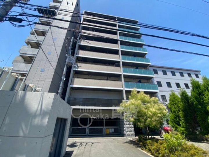 大阪府吹田市江坂町1丁目の賃貸マンションの外観