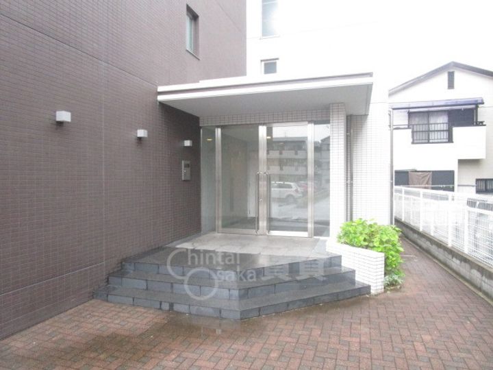 グランデ紫陽花の玄関