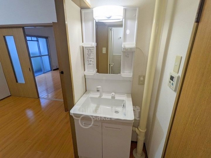 大阪府大阪市東淀川区豊里6丁目の賃貸マンションの内装