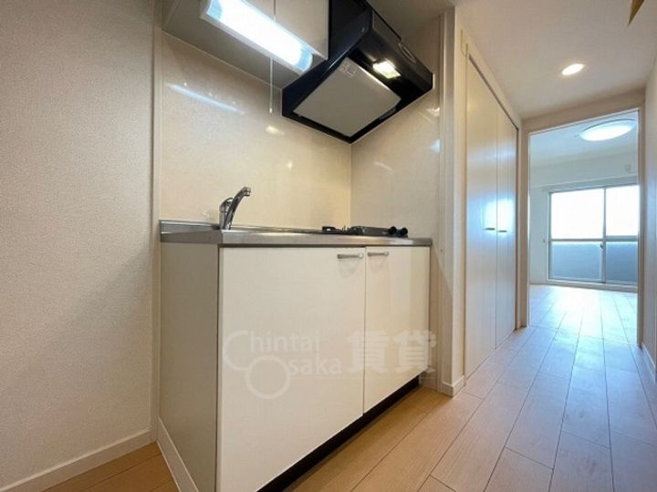 大阪府吹田市南吹田1丁目の賃貸マンションのキッチン