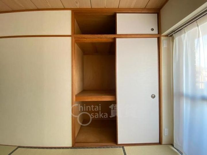 大阪府吹田市山田東1丁目の賃貸マンションの内装