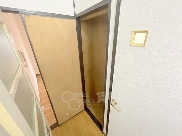 大阪府大阪市東淀川区菅原3丁目の賃貸マンションの内装
