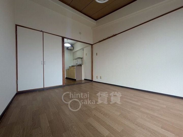 ゼンコウコーポラス1の居間