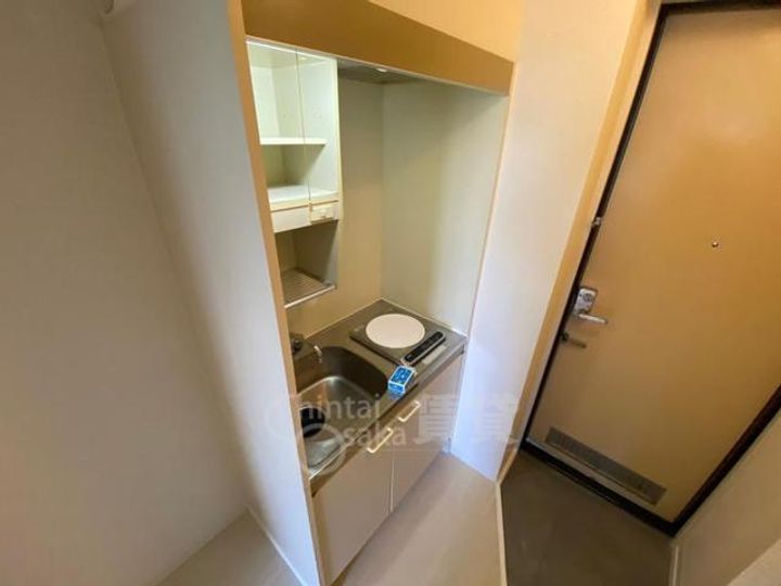 大阪府箕面市半町3丁目の賃貸アパートのキッチン