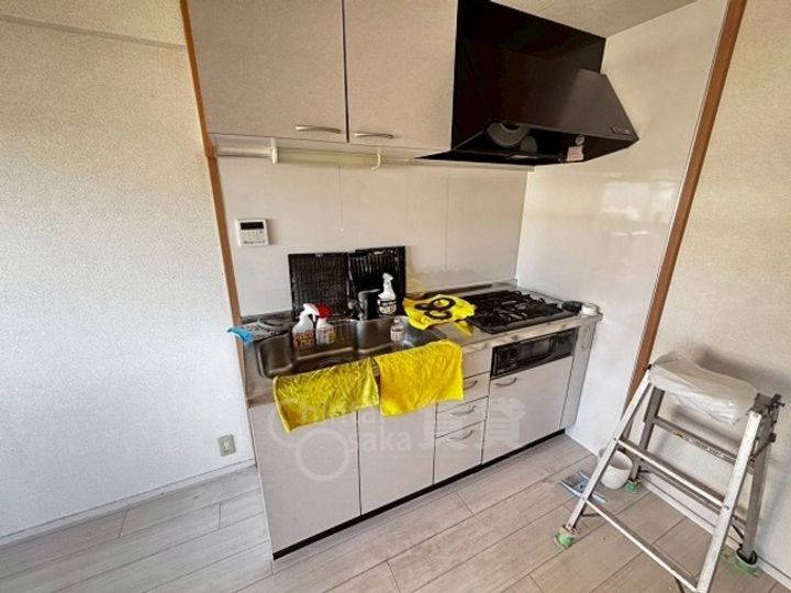 大阪府茨木市星見町の賃貸マンションのキッチン
