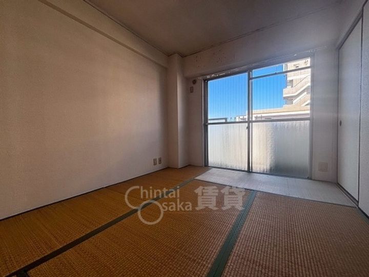 大阪府茨木市星見町の賃貸マンションの寝室