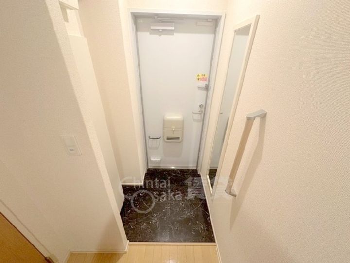 クレイノ大桐の玄関