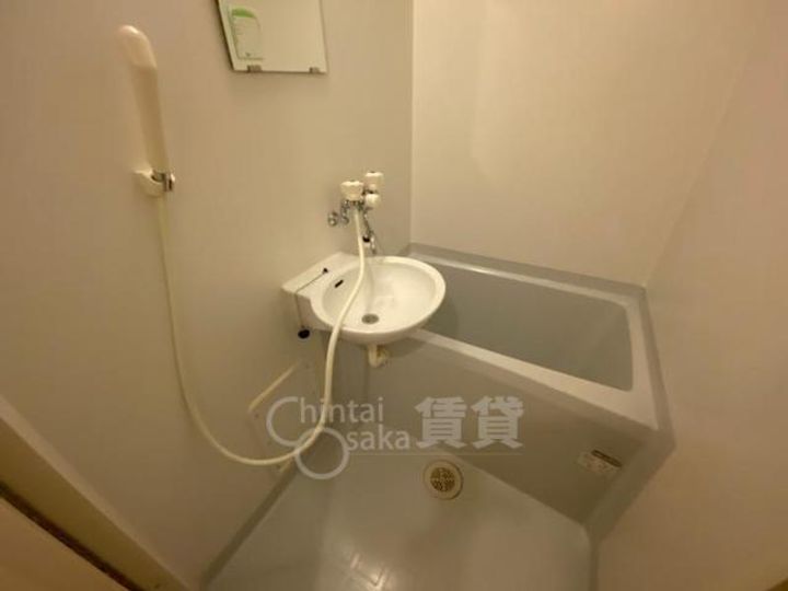 大阪府大阪市西淀川区佃1丁目の賃貸アパートの風呂