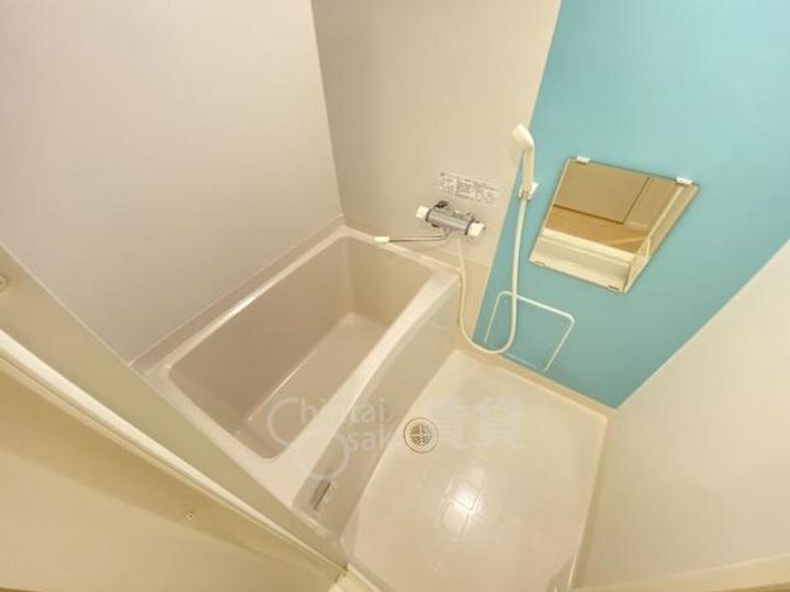 大阪府箕面市瀬川2丁目の賃貸アパートの風呂