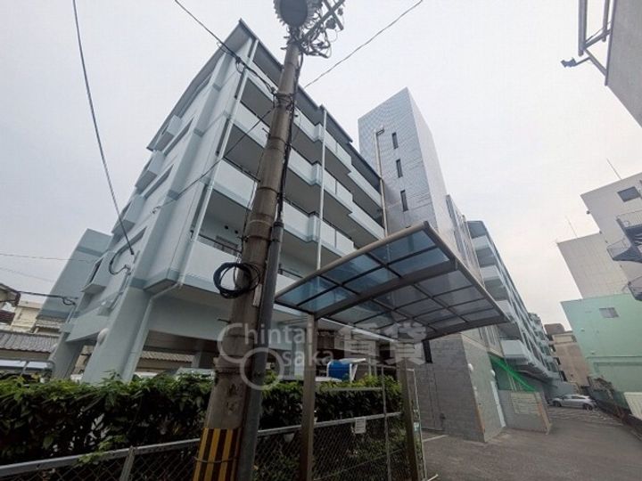 スチューデントパレス茨木の外観