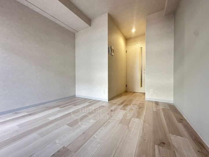 ファーストフィオーレ吹田レガーメの居間