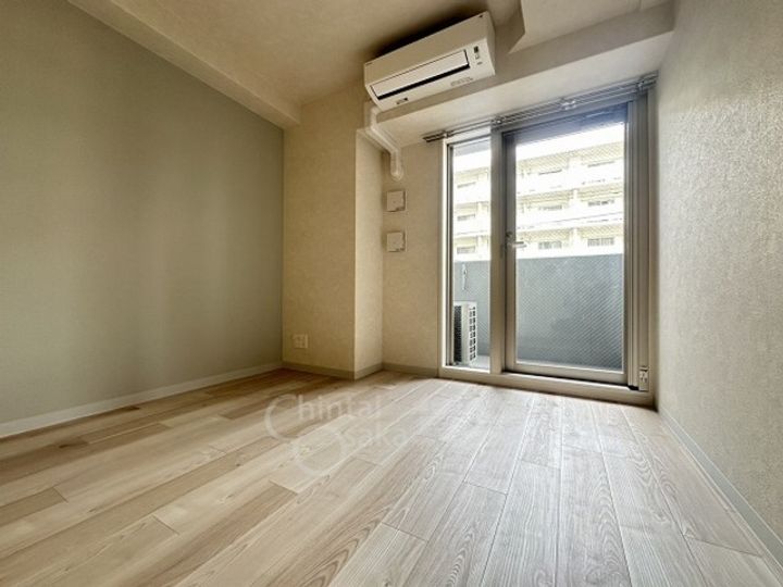 ファーストフィオーレ吹田レガーメの居間