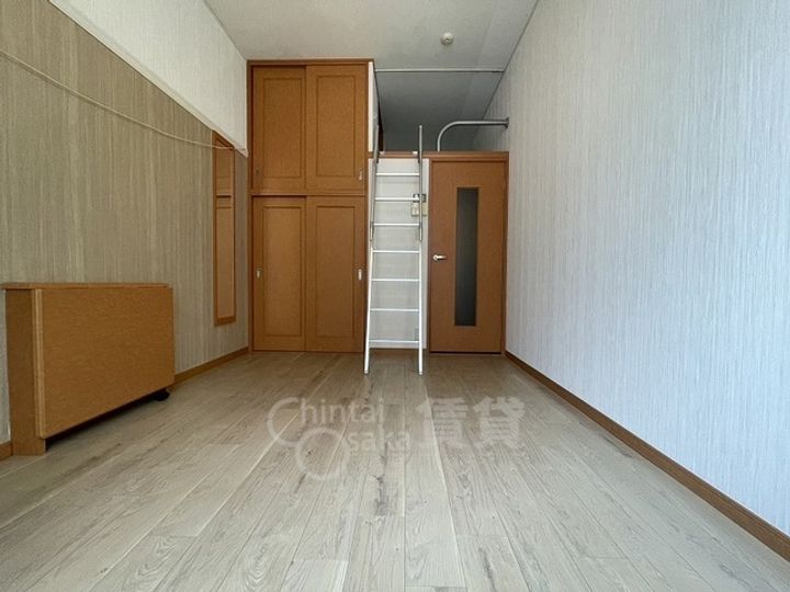 大阪府大阪市西淀川区出来島2丁目の賃貸アパートの居間