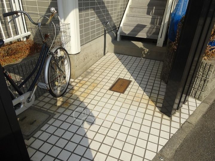 大阪府茨木市春日1丁目の賃貸アパートのその他画像