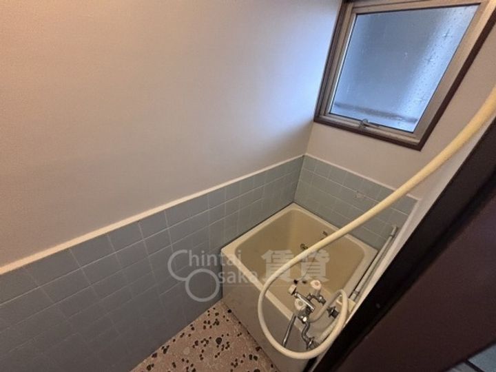 大阪府茨木市新中条町の賃貸マンションの風呂